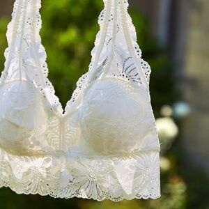 NWOT Aerie Garden Party Lace Padded Halter Bralette